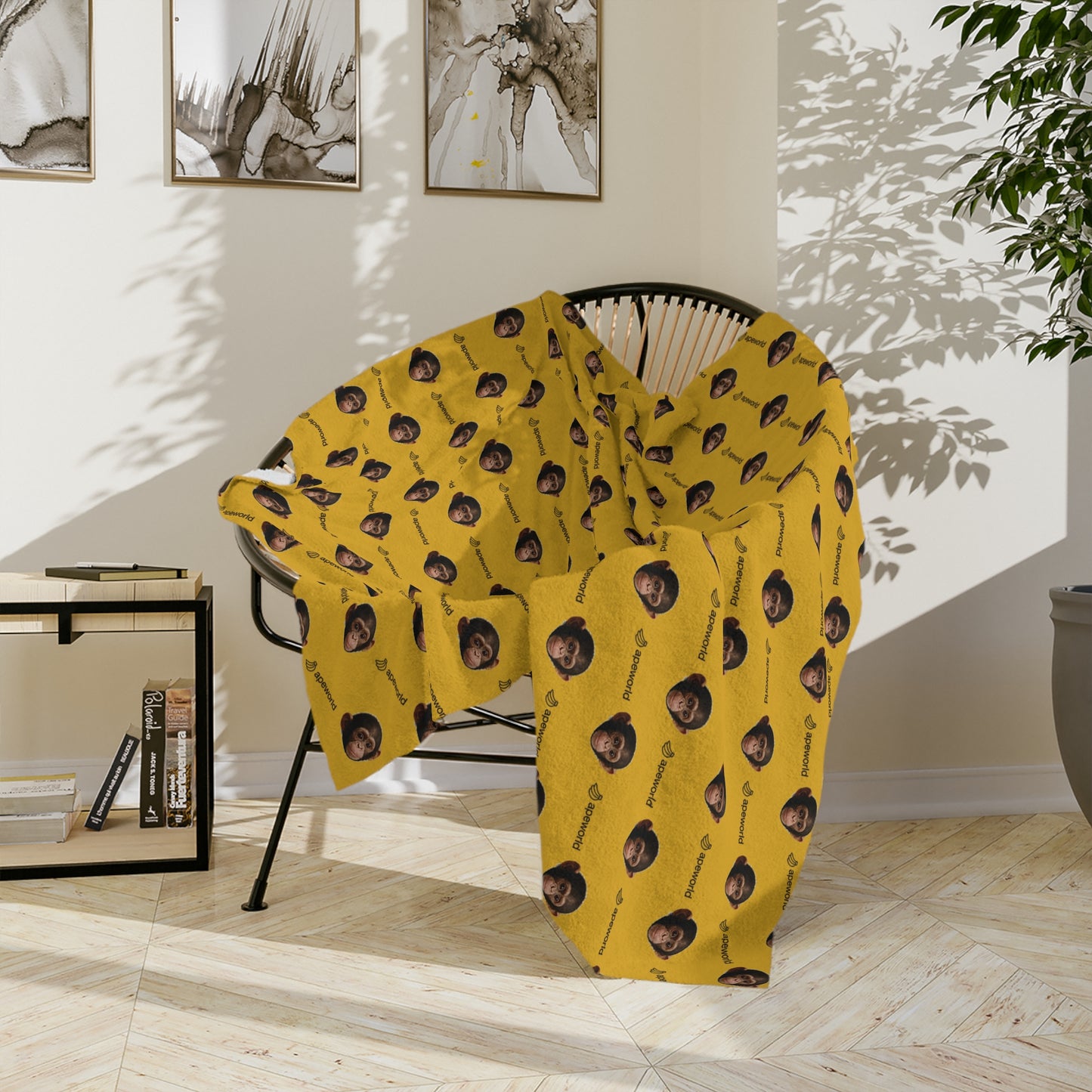 "BINKY TAKO x APEWORLD" BLANKET - APEWORLD